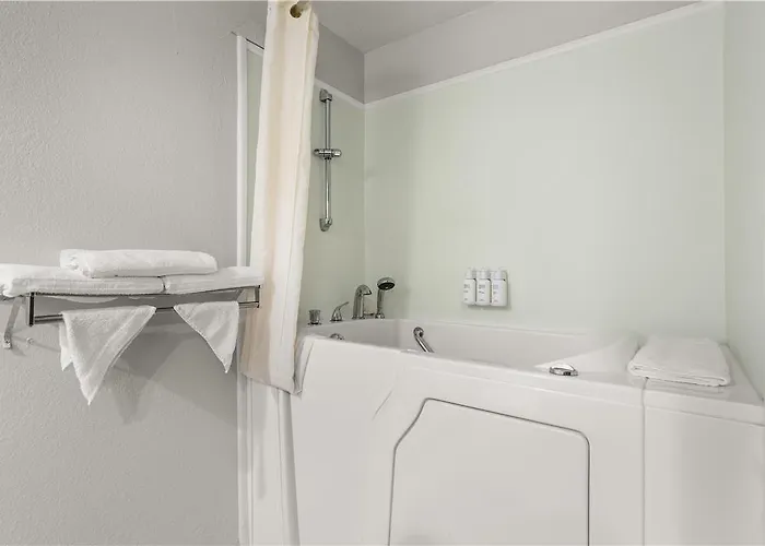 Americas Value Prescott Valley